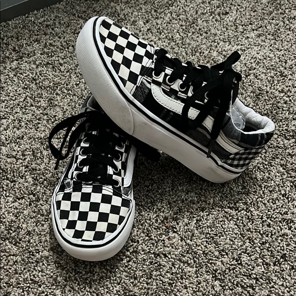 Kids vans size 2